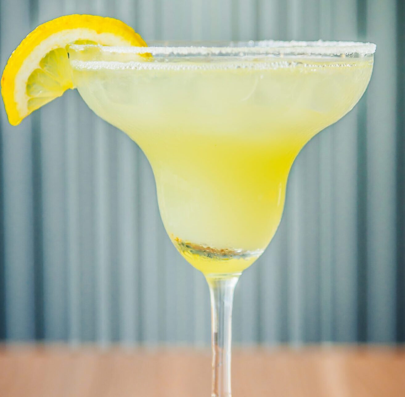 Ice Margarita cocktail lime juice glass